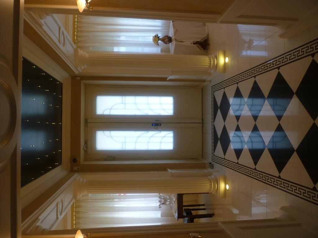 Villa Orion Royan Eksteriør bilde